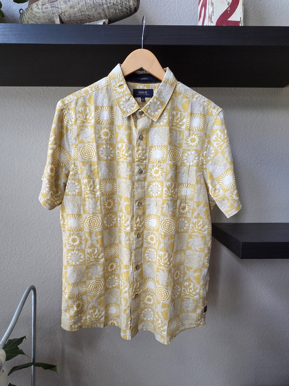 Roark Journey Yellow Mosaic Sunbeam  Short-Sleeve Button-Down Shirt